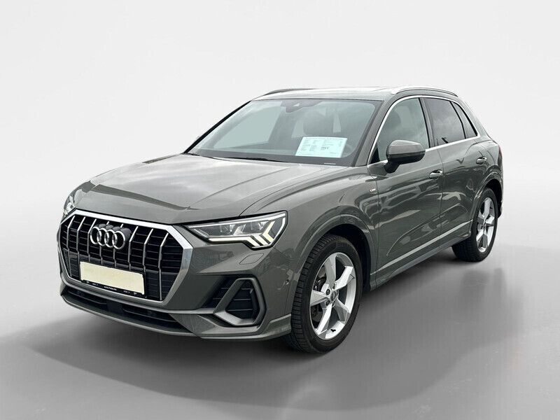 Gebraucht Audi Q3 S-Line 190 PS (139 kW) 2019 Chronosgrau (metallic) SUV