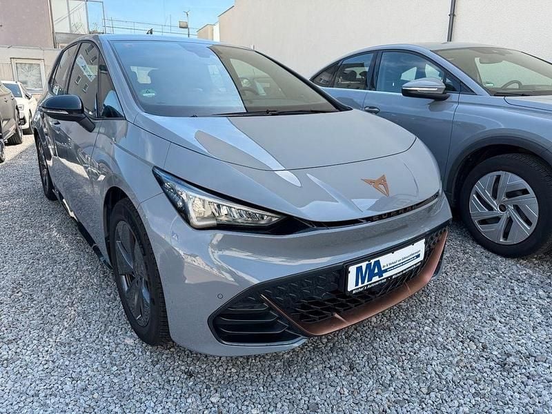 Second-hand Cupra Born 150 kW (204 CP) 2023 Gri Hatchback
