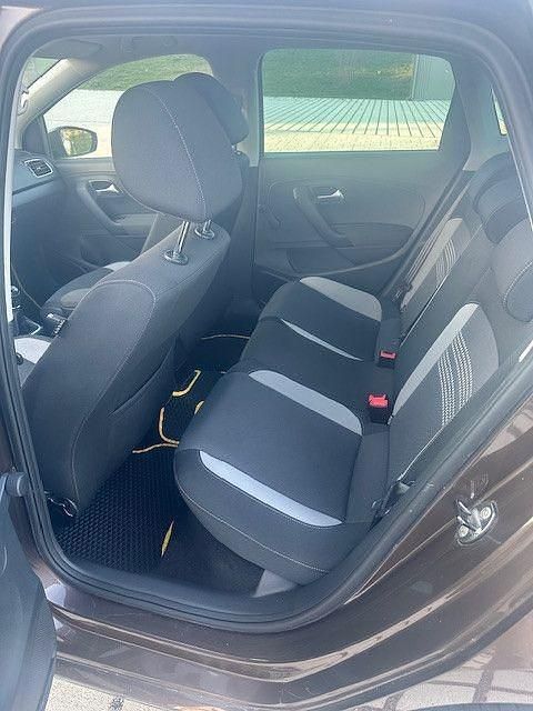 Gebraucht VW Polo Life 90 PS (66 kW) 2014 Braun Limousine