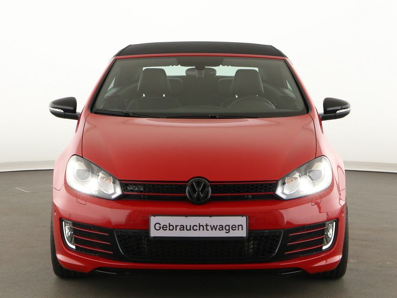 Gebraucht VW Golf Cabriolet Edition 220 PS (161 kW) 2016 Rot Cabrio