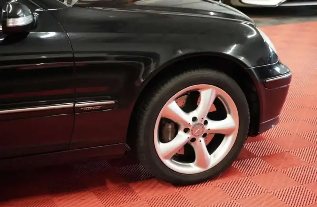 Używany Mercedes C230 Elegance 192 KM (141 kW) 2004 Kombi