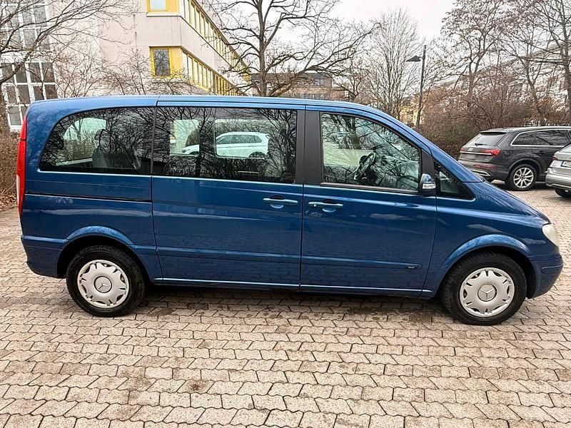 Gebraucht Mercedes Viano 150 PS (110 kW) 2006 Blau Van / Kleinbus