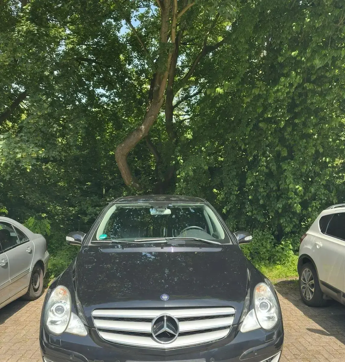 Gebraucht Mercedes R320 231 PS (169 kW) 2007 Schwarz Van / Kleinbus