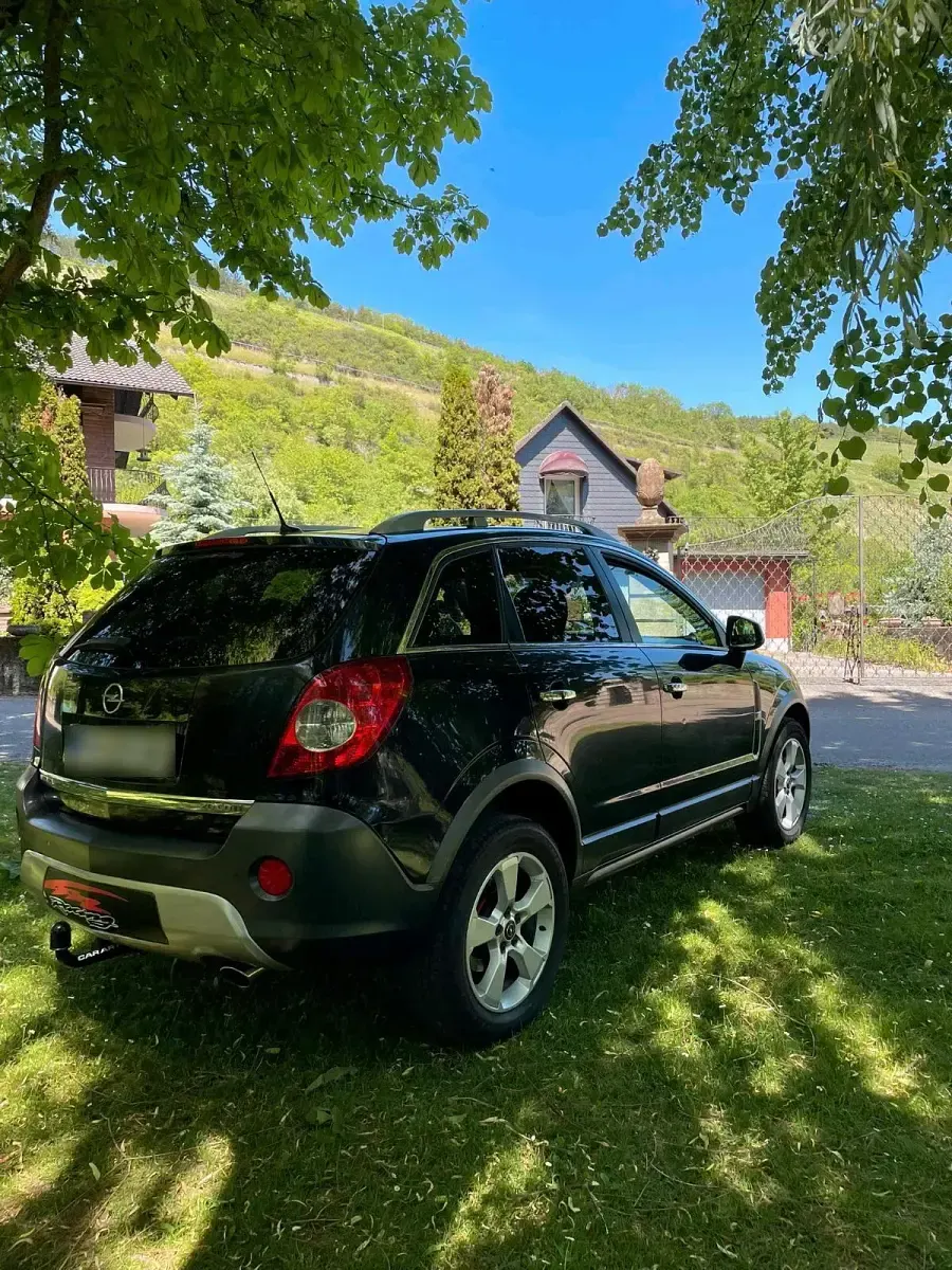 Gebraucht Opel Antara 178 PS (130 kW) 2008 Schwarz SUV