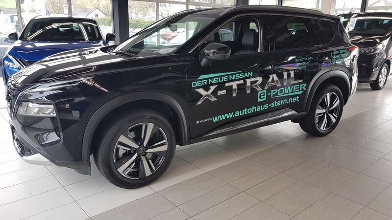 Schwarz Gebraucht 2022 Nissan X-Trail Tekna SUV | 38.700 € (Guter Preis) - Bild 1/4