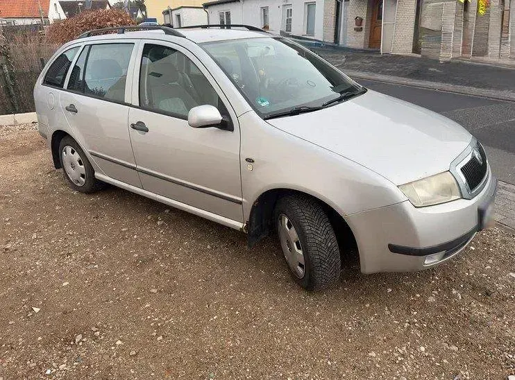 Usata Skoda Fabia 101 CV (74 kW) 2002 Argento Station wagon