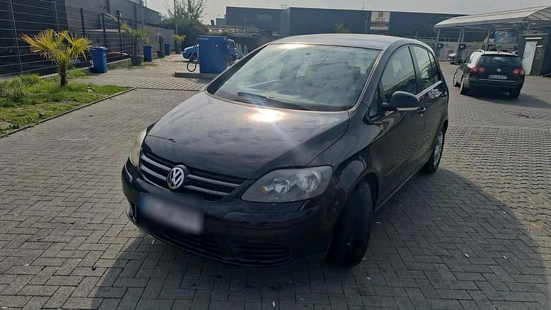 Schwarz Gebraucht 2006 VW Golf Plus Van / Kleinbus | 1.850 € (Superpreis) - Bild 1/1