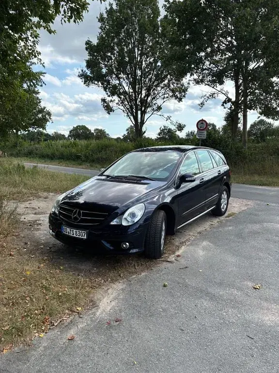 Gebraucht Mercedes R280 190 PS (139 kW) 2009 Blau Kombi