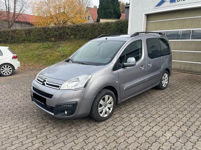 Gris artense Gebraucht 2016 Citroën Berlingo Shine Kombi | 8.800 € (Fairer Preis) - Bild 1/4