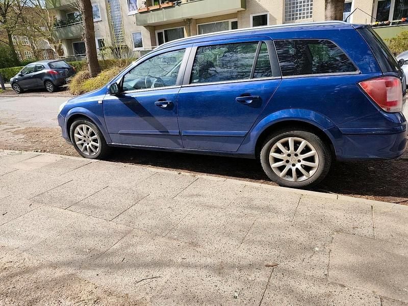 Gebraucht Opel Astra 140 PS (102 kW) 2008 Blau Kombi