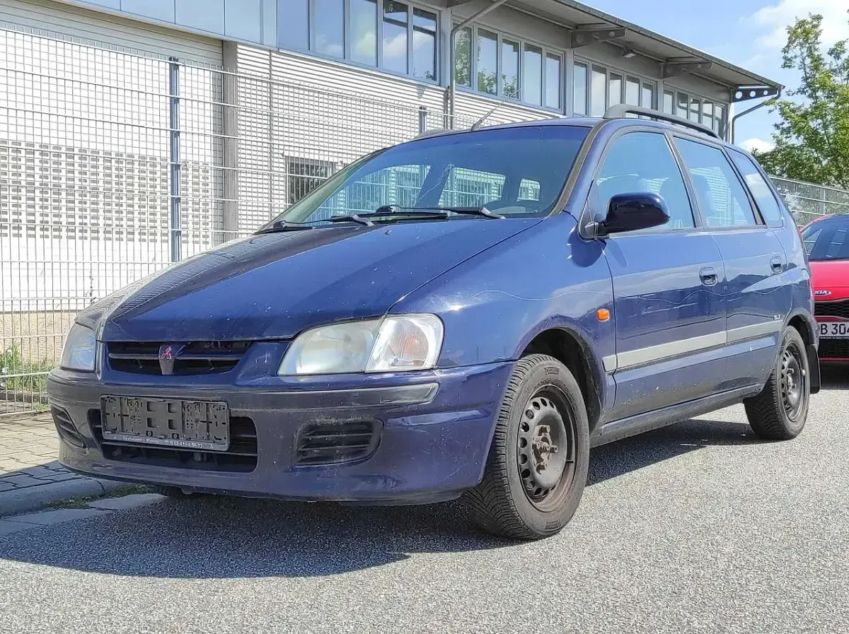 Gebraucht Mitsubishi Space Star 86 PS (63 kW) 2000 Blau Van / Kleinbus