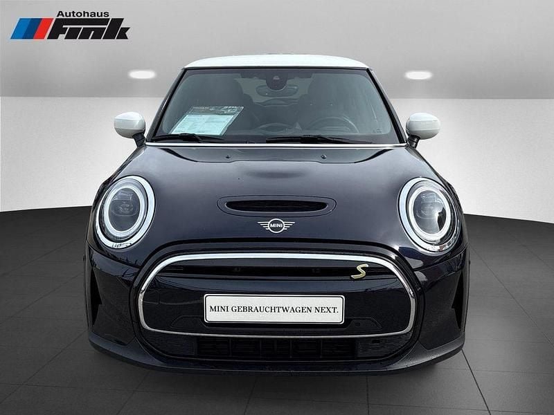 Gebraucht Mini Cooper SE 135 kW (184 PS) 2021 Enigmatic black Kleinwagen