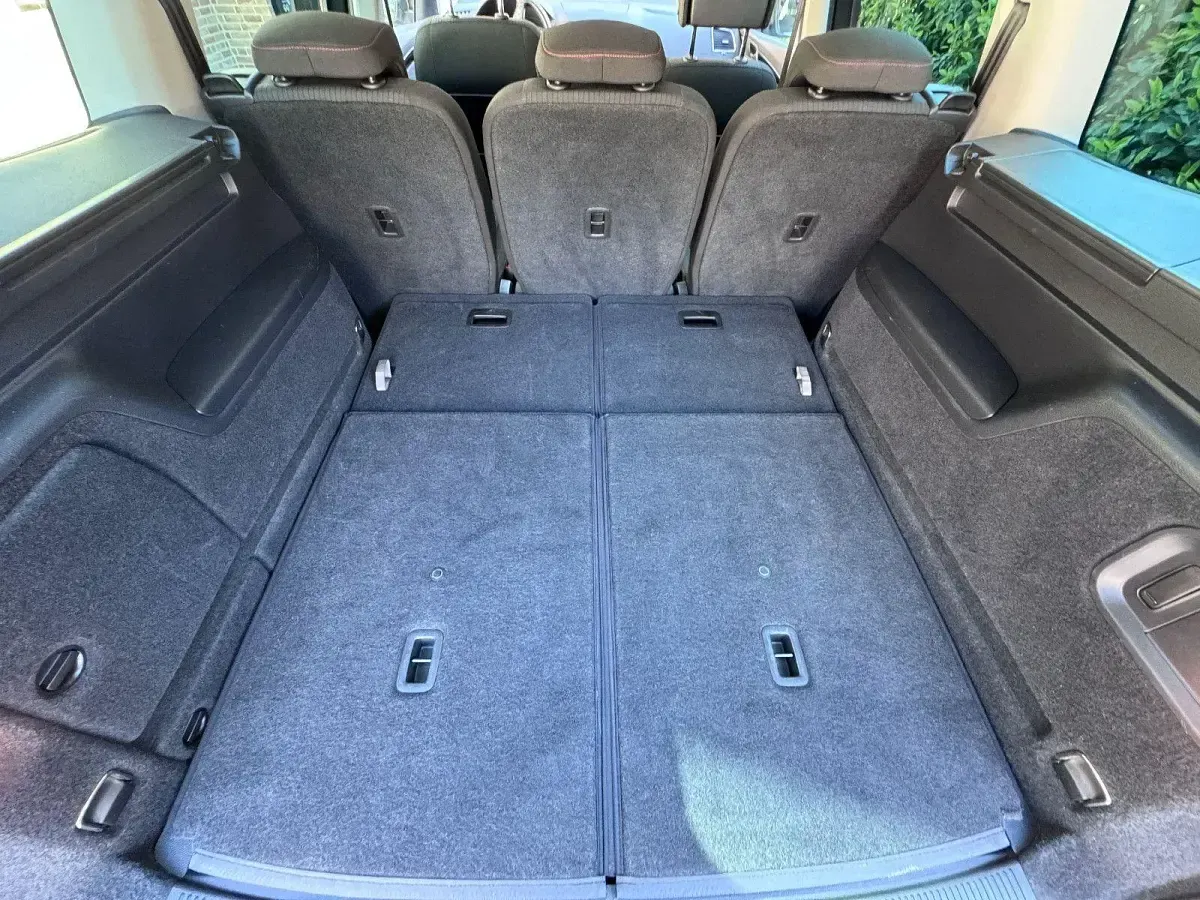 Gebraucht VW Sharan Sound 150 PS (110 kW) 2017 Grau Van / Kleinbus