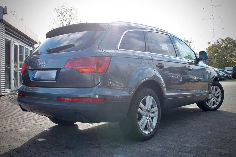 Gebraucht Audi Q7 S-Line 239 PS (175 kW) 2008 Grau SUV