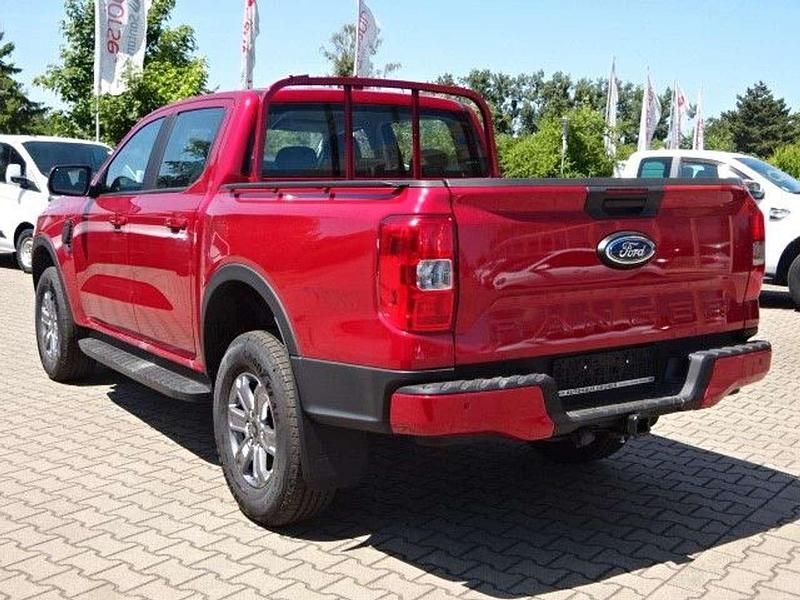 Neu Ford Ranger XLT 170 PS (125 kW) 2025 Lucid red metallic Pickup