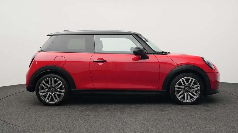 Gebraucht Mini Cooper Classic 156 PS (114 kW) 2024 Rot Kleinwagen