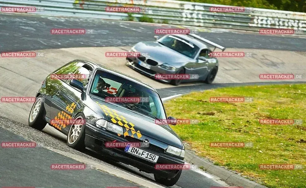 Gebraucht Opel Astra 150 PS (110 kW) 1995 Schwarz Limousine