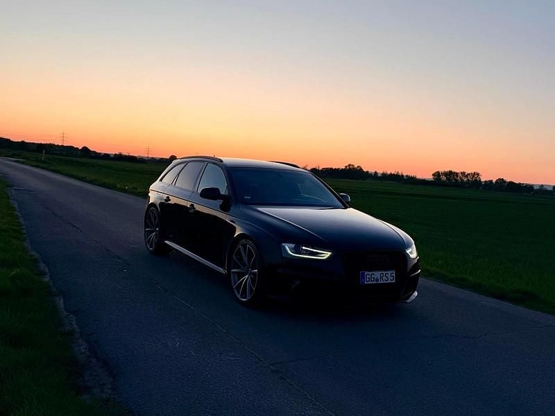 Usata Audi RS4 Performance 450 CV (330 kW) 2013 Nero Station wagon