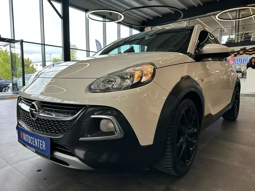 Gebraucht Opel Adam Rocks Rocks 116 PS (85 kW) 2017 Weiß Kleinwagen