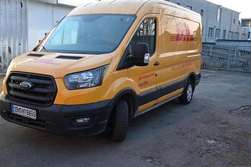 Gebraucht Ford Transit Trend 105 PS (77 kW) 2020 Gelb Pickup
