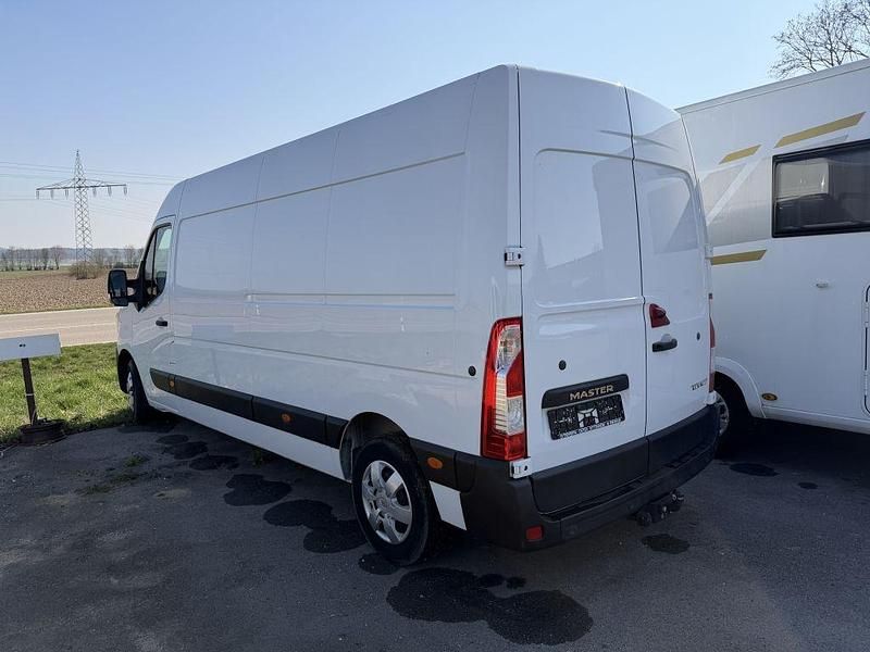 Gebraucht Renault Master Komfort 150 PS (110 kW) 2021 Weiß Van / Kleinbus