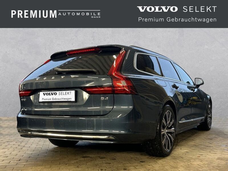 Gebraucht Volvo V90 Plus 197 PS (144 kW) 2024 Blau Kombi