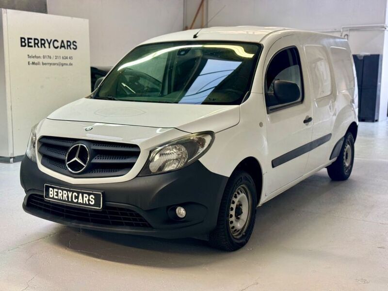 Weiß Gebraucht 2017 Mercedes Citan 109 Van / Kleinbus | 7.990 € (Teuer) - Bild 1/4