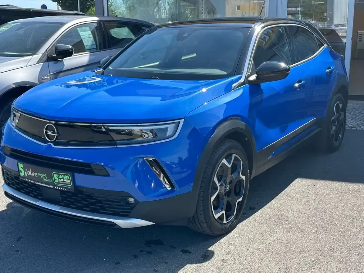 Gebraucht Opel Mokka Ultimate 131 PS (96 kW) 2023 Perl blau/voltaik blau SUV