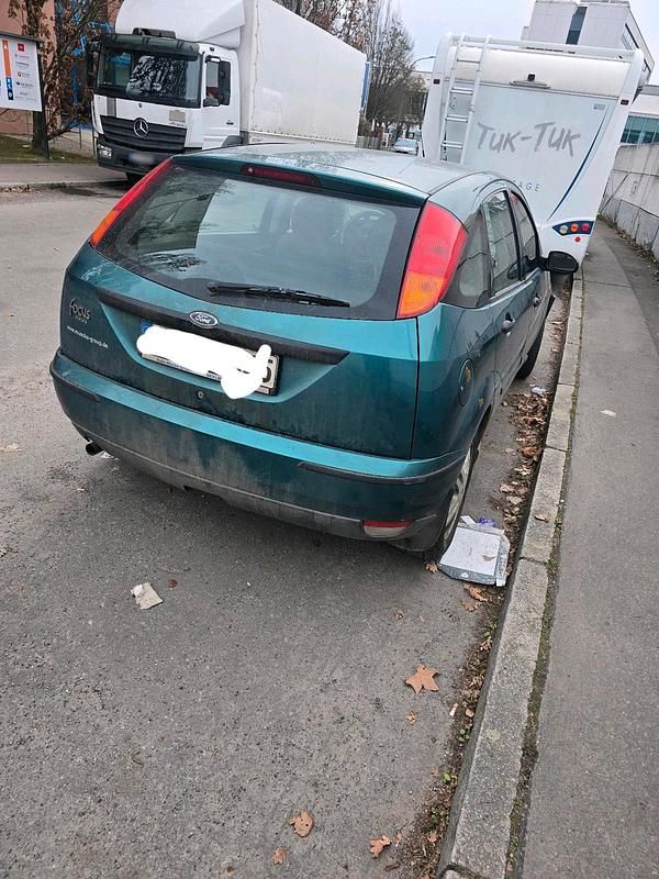 Gebraucht Ford Focus 115 PS (84 kW) 2002 Grün Kombi