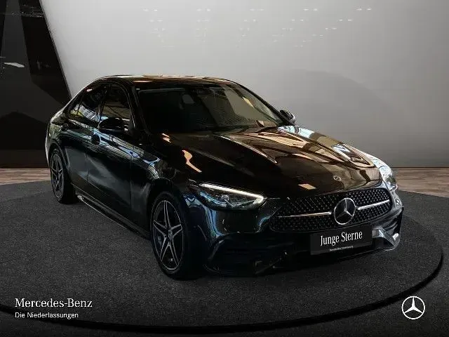 Gebraucht Mercedes C180 AMG 170 PS (125 kW) 2025 Grau Limousine