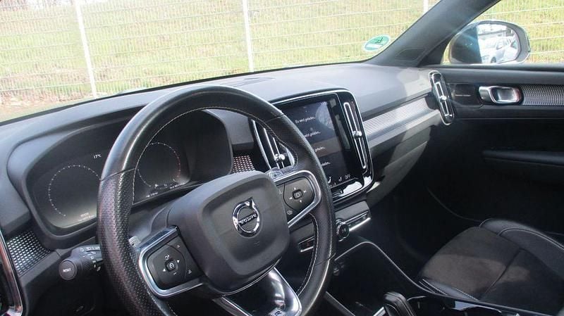 Gebraucht Volvo XC40 R-Design 268 PS (197 kW) 2018 Weiß SUV