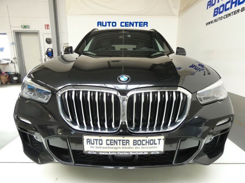 Schwarz Gebraucht 2021 BMW X5 M Sport SUV | 52.900 € (Guter Preis) - Bild 1/4
