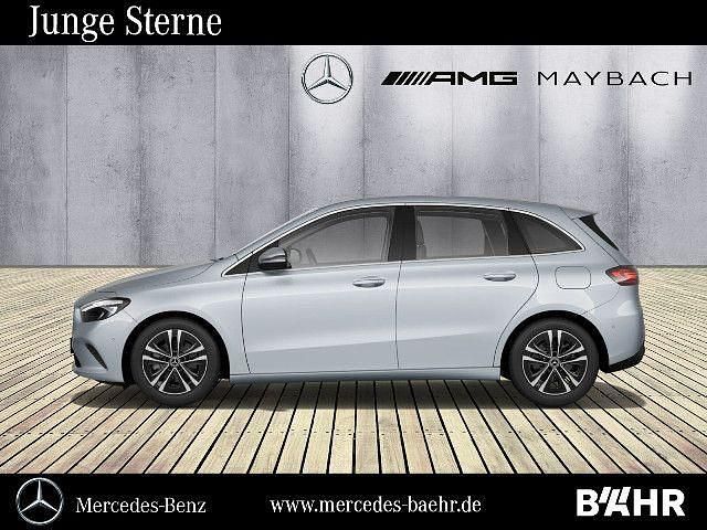 Gebraucht 2024 Mercedes B200 Van / Kleinbus | 31.750 € (Guter Preis) - Bild 1/4