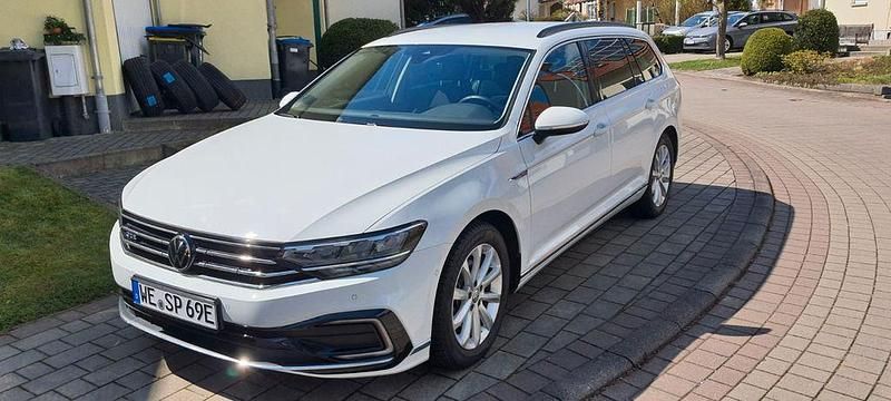 Gebraucht VW Passat GTE 218 PS (160 kW) 2020 Weiß Kombi