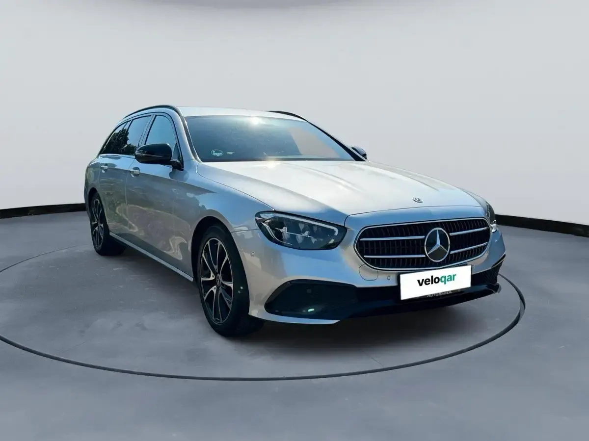 Gebraucht Mercedes E200 Avantgarde 160 PS (117 kW) 2022 Silber Kombi