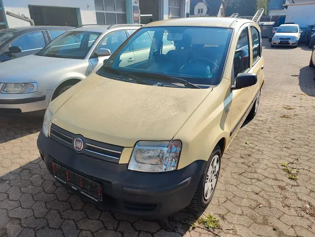 Używany Fiat Panda Dynamic 60 KM (44 kW) 2009 Żółty Hatchback