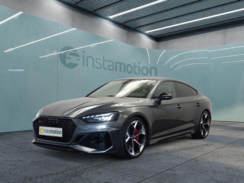 Grau Gebraucht 2024 Audi RS5 Sportback Limousine | 74.649 € (Guter Preis) - Bild 1/4