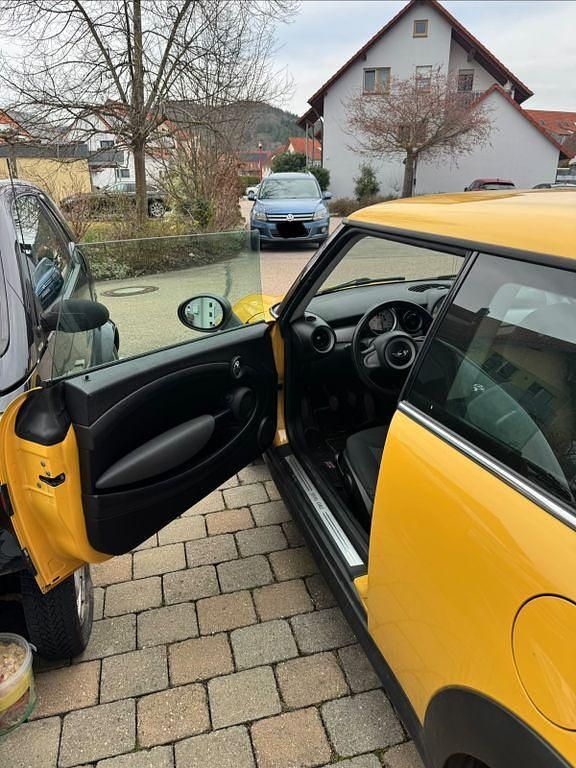 Gebraucht Mini ONE 95 PS (69 kW) 2008 Gelb Kleinwagen