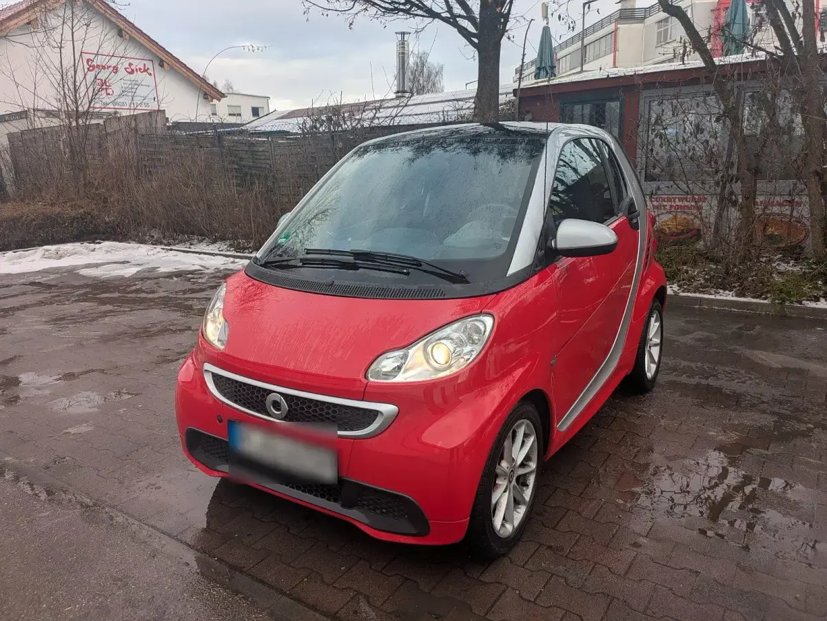 Używany Smart ForTwo Coupé 71 KM (52 kW) 2013 Czerwony Coupe