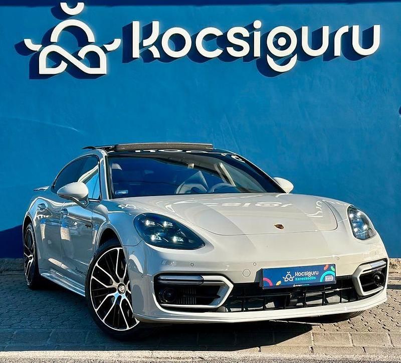 Grau Gebraucht 2021 Porsche Panamera Turbo S Limousine | 87.999 € (Superpreis) - Bild 1/4