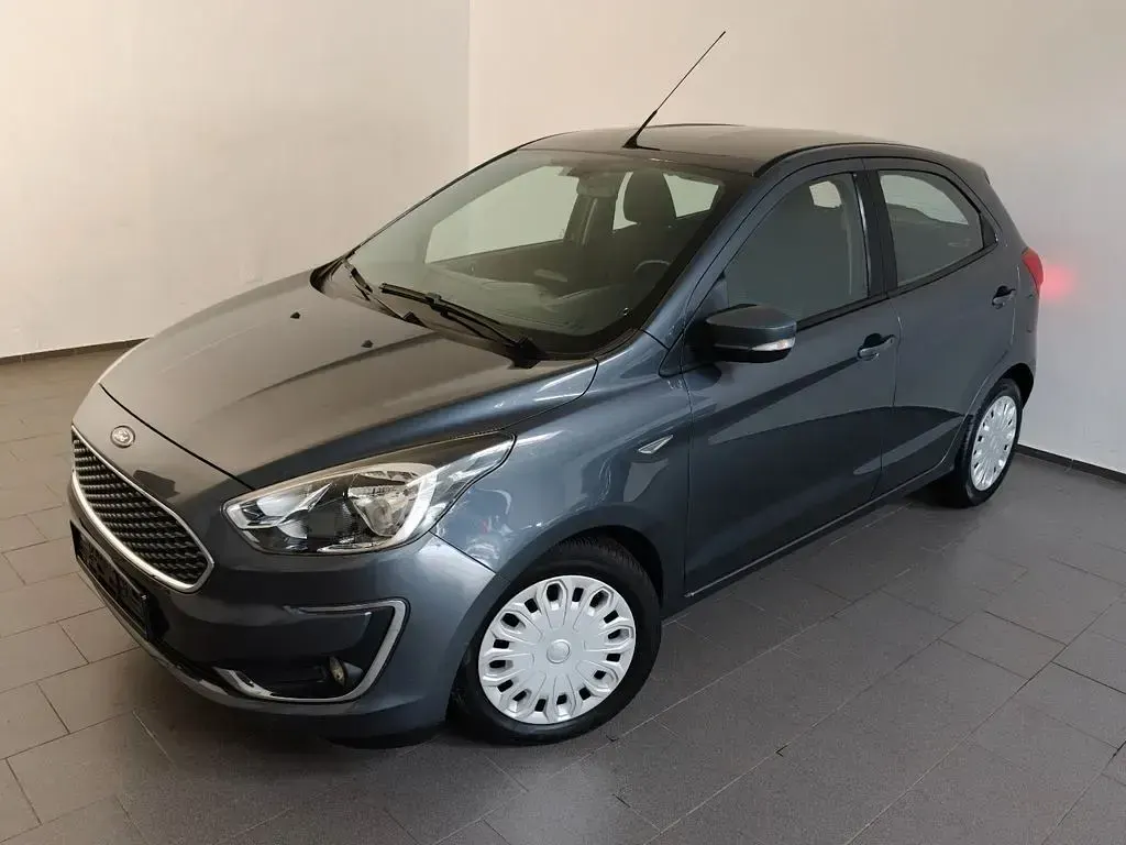 Gebraucht Ford Ka 86 PS (63 kW) 2019 Grau Limousine