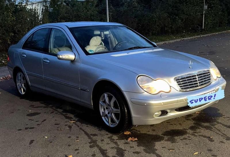 Gebraucht 2001 Mercedes C200 Elegance Limousine | 6.500 € - Bild 1/4