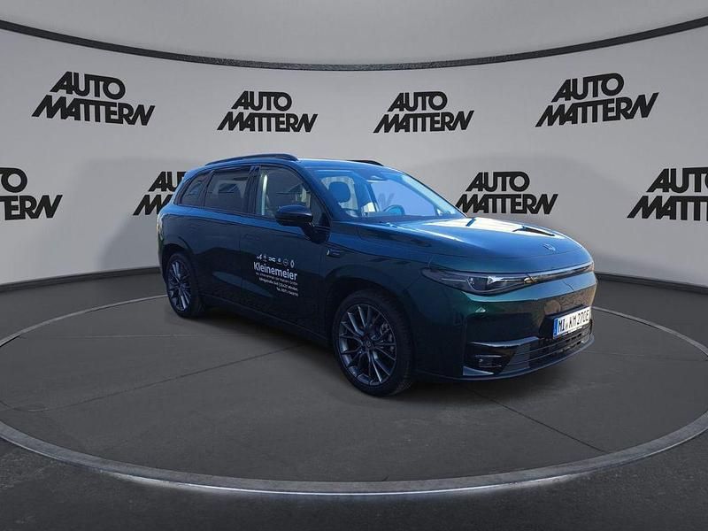 Neu Leapmotor C10 439 kW (598 PS) 2026 Glazed green SUV