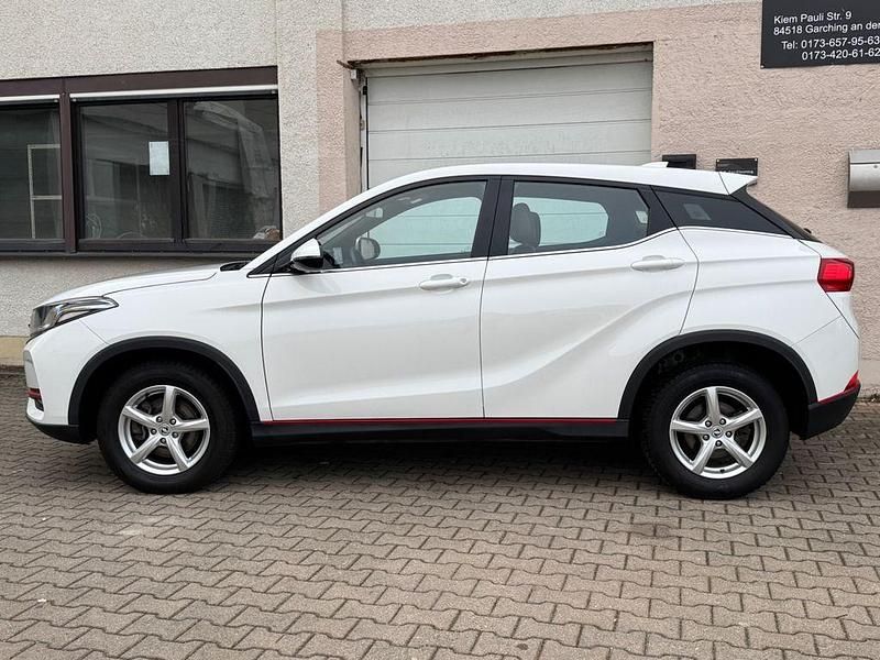 Gebraucht DFSK Fengon 106 PS (77 kW) 2022 Weiß SUV