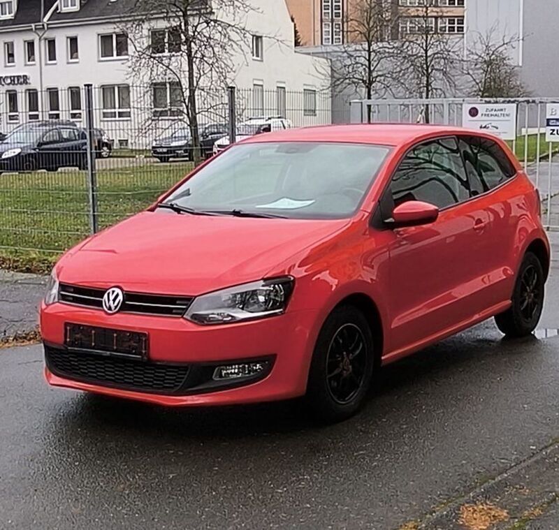 Rot Gebraucht 2010 VW Polo Team Kleinwagen | 2.999 € (Fairer Preis) - Bild 1/4
