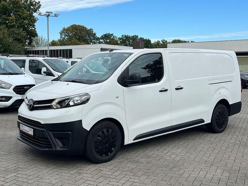 Weiß Gebraucht 2017 Toyota Proace Comfort Van | 12.500 € (Fairer Preis) - Bild 1/4