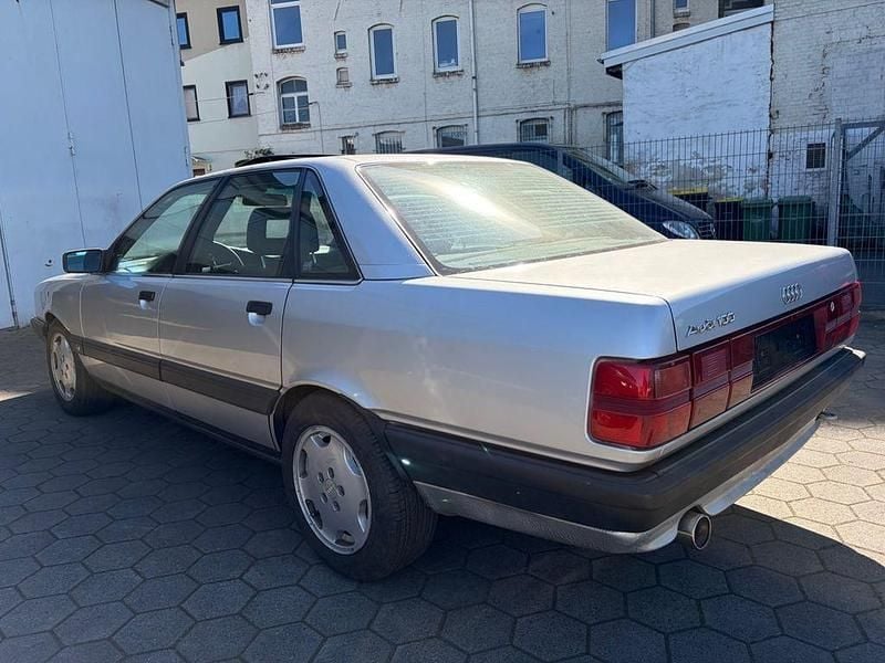 Gebraucht Audi 100 Sport 136 PS (100 kW) 1989 Silber Limousine