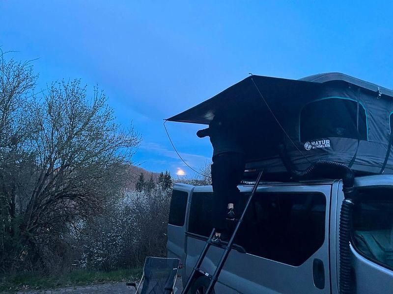 Gebraucht Opel Vivaro 114 PS (83 kW) 2008 Grau Van / Kleinbus