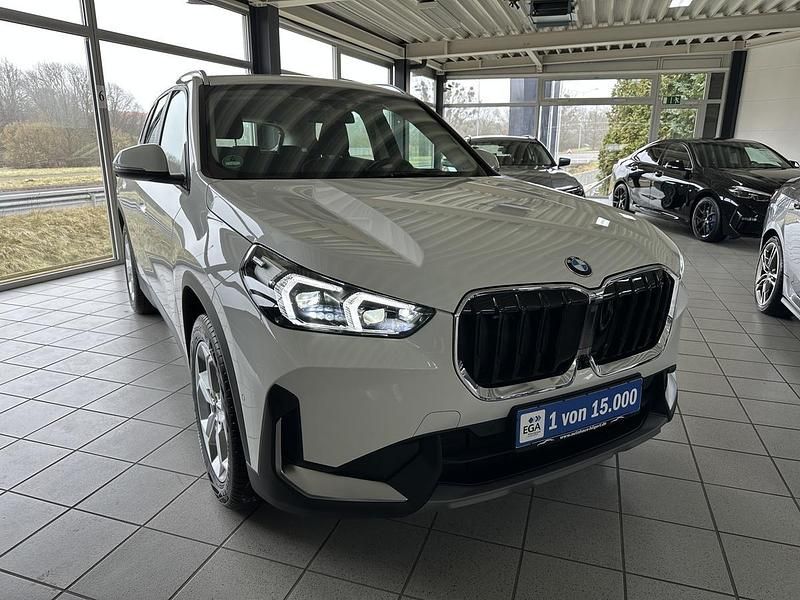 Gebraucht BMW X1 Performance 218 PS (160 kW) 2023 Weiß SUV
