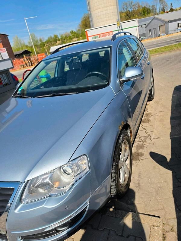 Usata VW Passat 140 CV (102 kW) 2007 Argento Station wagon